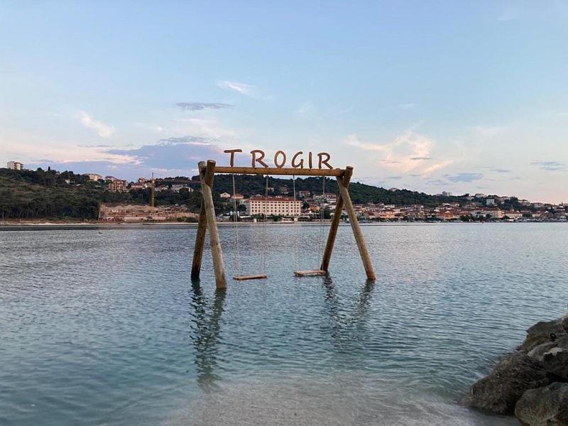 Holiday House Vukman Trogir Exterior photo